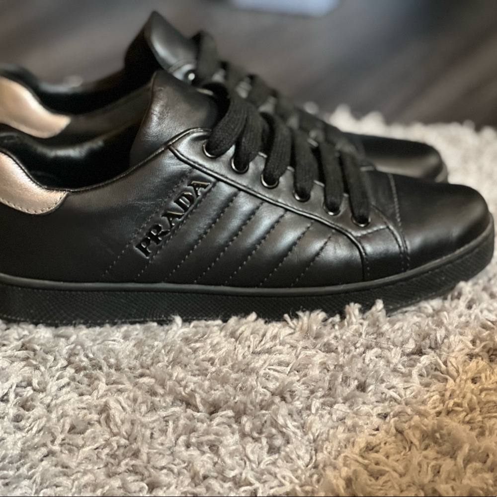 Prada black sneaker size 36 with silver on back